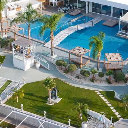 White Luxury Villa แอร์ซอนิสซอส ภายนอก รูปภาพ